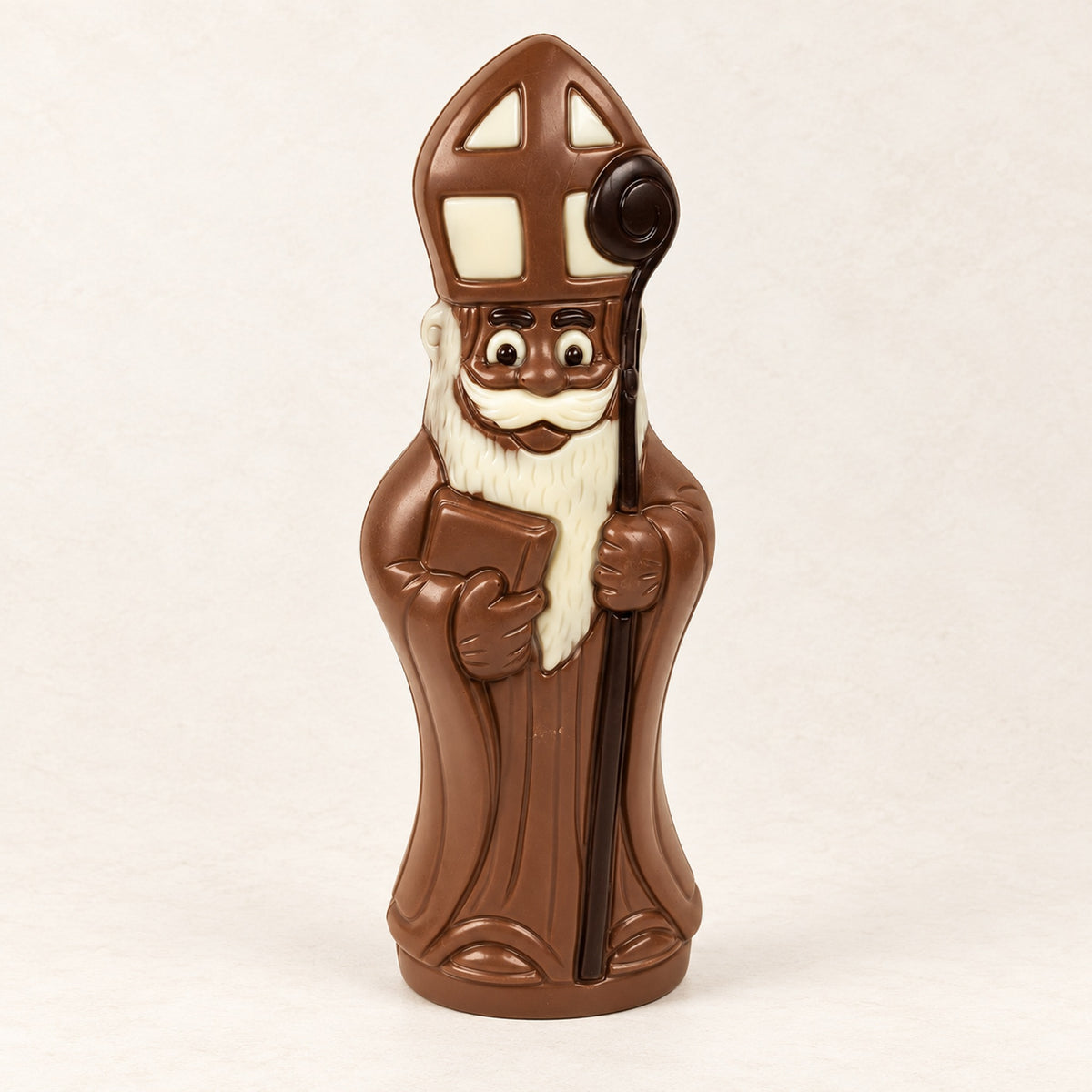 Gekleurde chocolade Sint met boek en lichte mijter